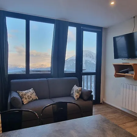 Apartment Fonctionnel Aux Pieds Des Pistes - Fr-1-181-2574 *